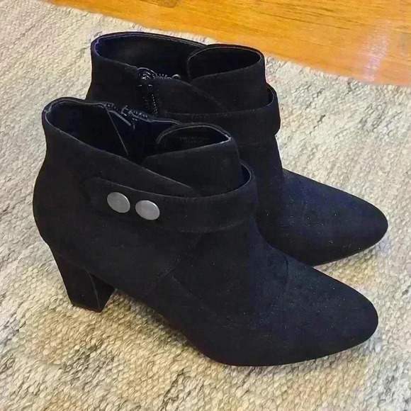 Black Booties - Picture 1 of 7